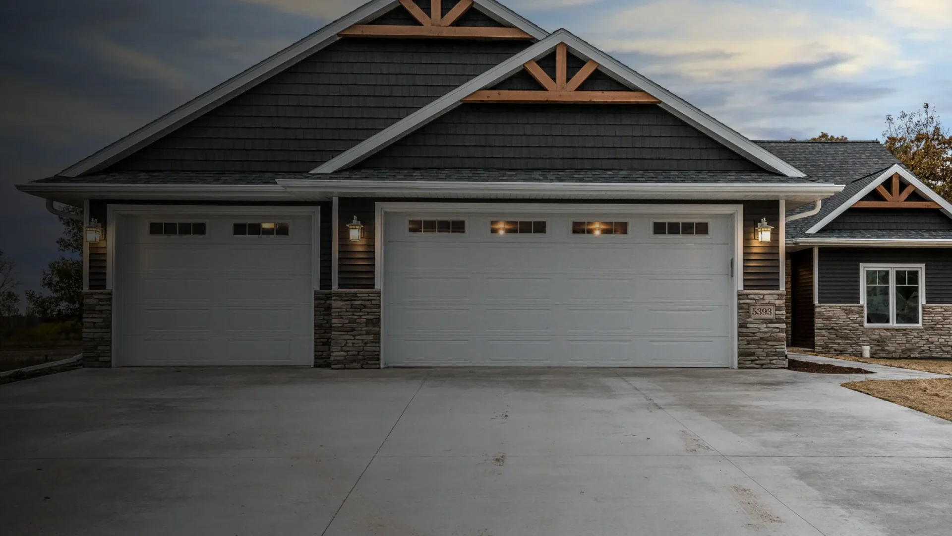 Wilco Overhead Door Hero 2